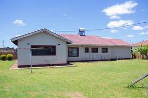 Inviting 2 Bed House in Bulawayo