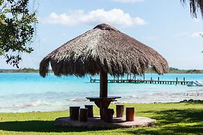 Mayan Playa Bacalar