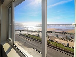 Apt 8 @ Hunter's Quay