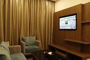 Dan Golden Hotel & Lounge