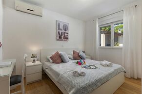 Holiday Home Aurea