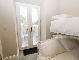 Cavendish Suite