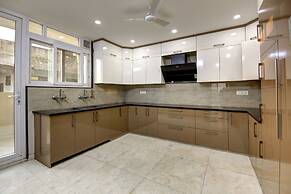 SONESTA LUXURY APARTMENT