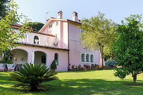 Villa TOJI