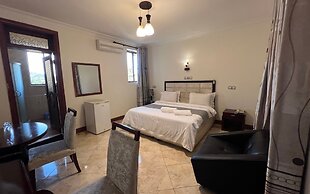 Nejobugg palace hotel