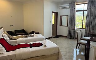 Nejobugg palace hotel