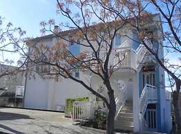 Apartments Trogrlić