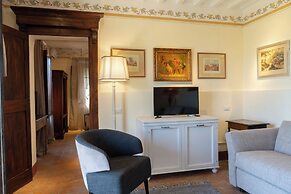 Equo Suites