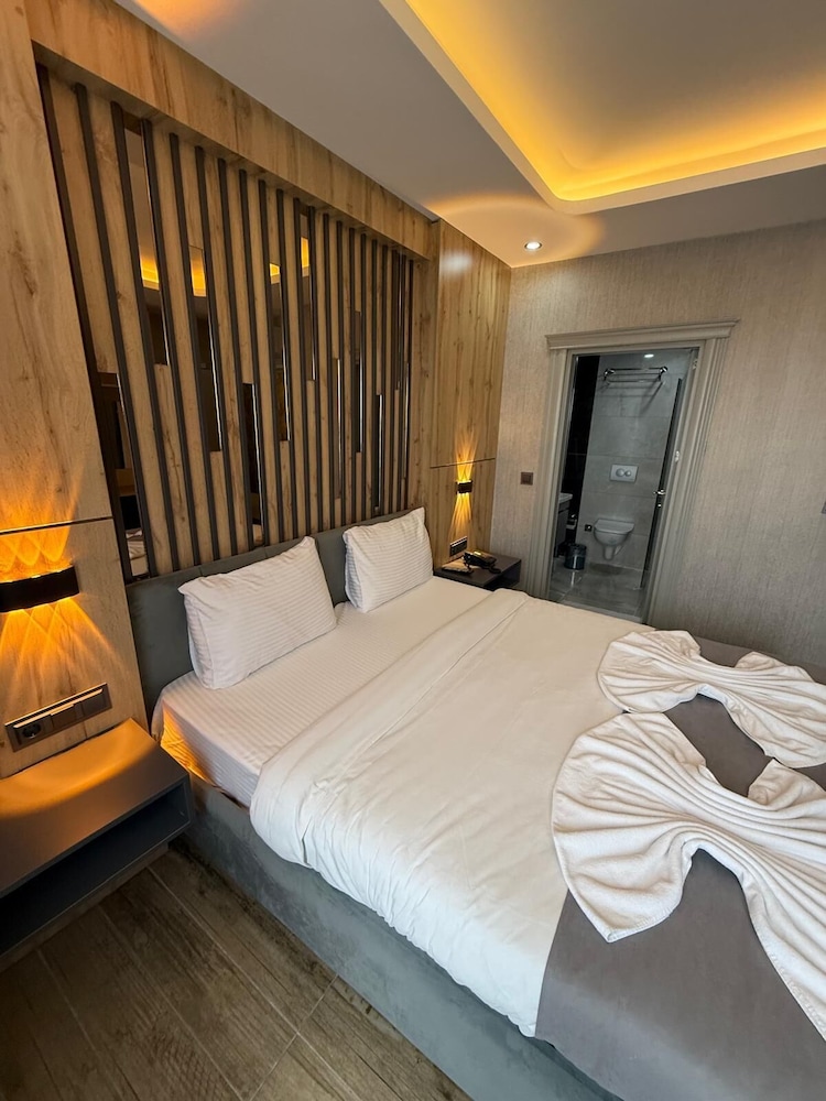 WORLD SAY HOTEL