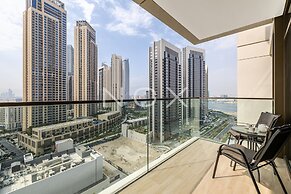 Modern 1BR 15th Floor Palace Residence