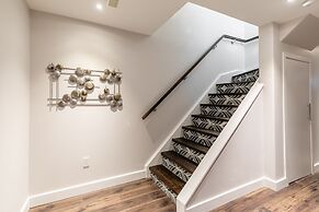 Luxury 3BR Townhome Private Gym BBQ