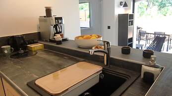 Casa Louise Suites and Spas