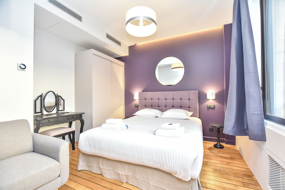 Residence Paris Helder