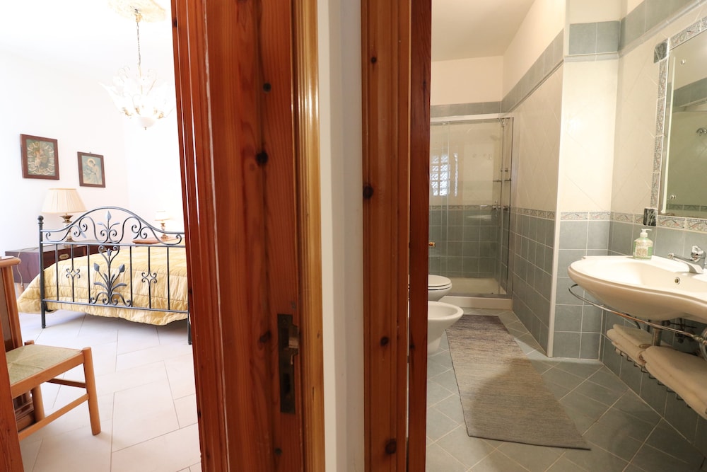 Kefera's House Otranto
