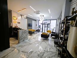 Aybek Ratio Hotel