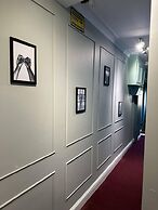 Acton Vale hotel
