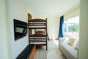 Sira Grande Hotel & Spa