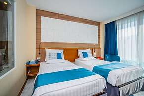Sira Grande Hotel & Spa