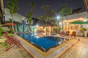 Lotus Bleu Guest House