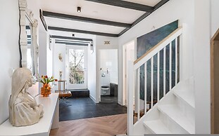 Luxurious Apartment in a Historical Monument