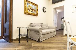 Via Carlo De Cesare 56 - Camera 1