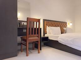 Hotel SheraBling