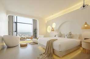 QianYue Hotel