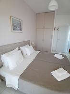 Sun Beach Apartment in Chania 15