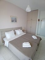 Sun Beach Apartment in Chania 15