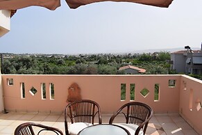 Ilias Villa IN Chania