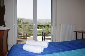 Ilias Villa IN Chania