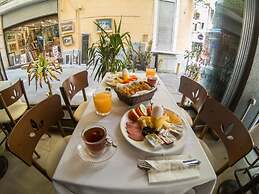 ASMALI PERA HOTEL
