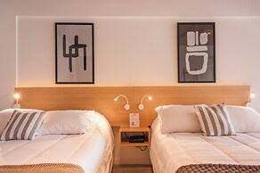 CloudBA Thames Soho Apartments
