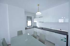 ApartHotel Miramare Sarande