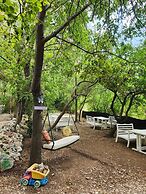 Glamping Canvas Butterfly Valley