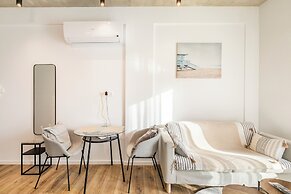 Yamas Urban Living Platinum Key