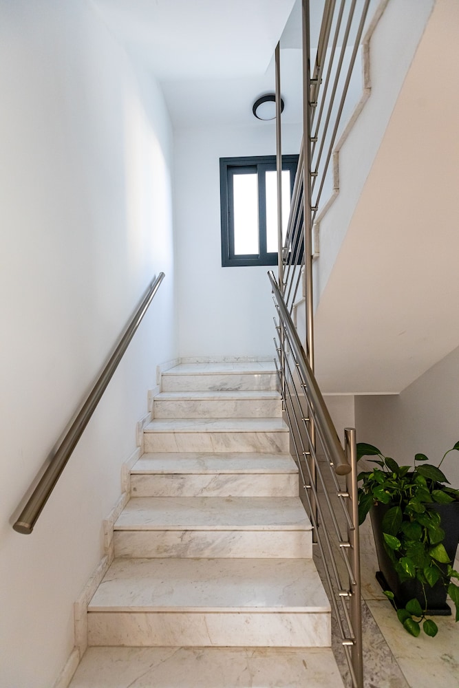 Yamas Urban Living Platinum Key