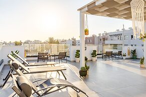 Yamas Urban Living Platinum Key