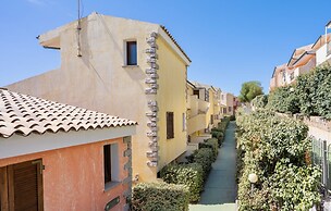 Residence with swimming- pool in Badesi