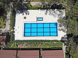 LEMON PARK HOUSE