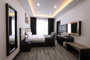 Meyzi Hotel