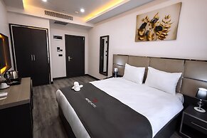 Meyzi Hotel