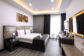 Meyzi Hotel
