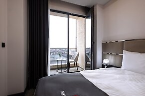 Meyzi Hotel
