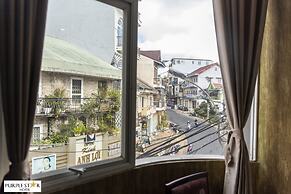 Purple Star Hotel