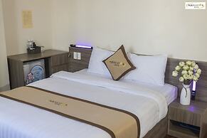 Purple Star Hotel