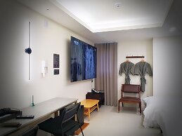 Bluebird Hotel