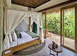 ARYA Sumba