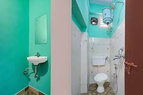 iROOMZ Hotel Silver Moon