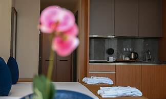 New wave apart hotel